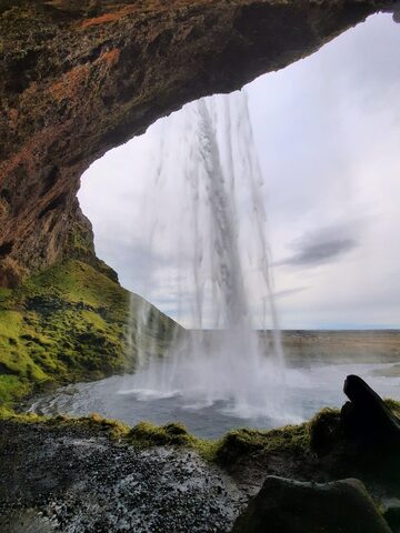 Seljalandsfoss waterfall