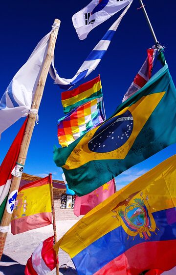 Flags on Salar de Uyuni
